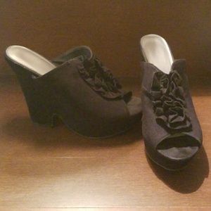 Black Fioni Shoes